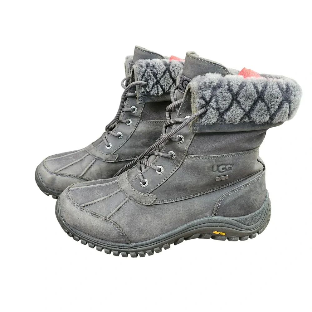 UGG Adirondack II Lux quilt Waterproof Winter Boots Charcoal Grey Leather  W10